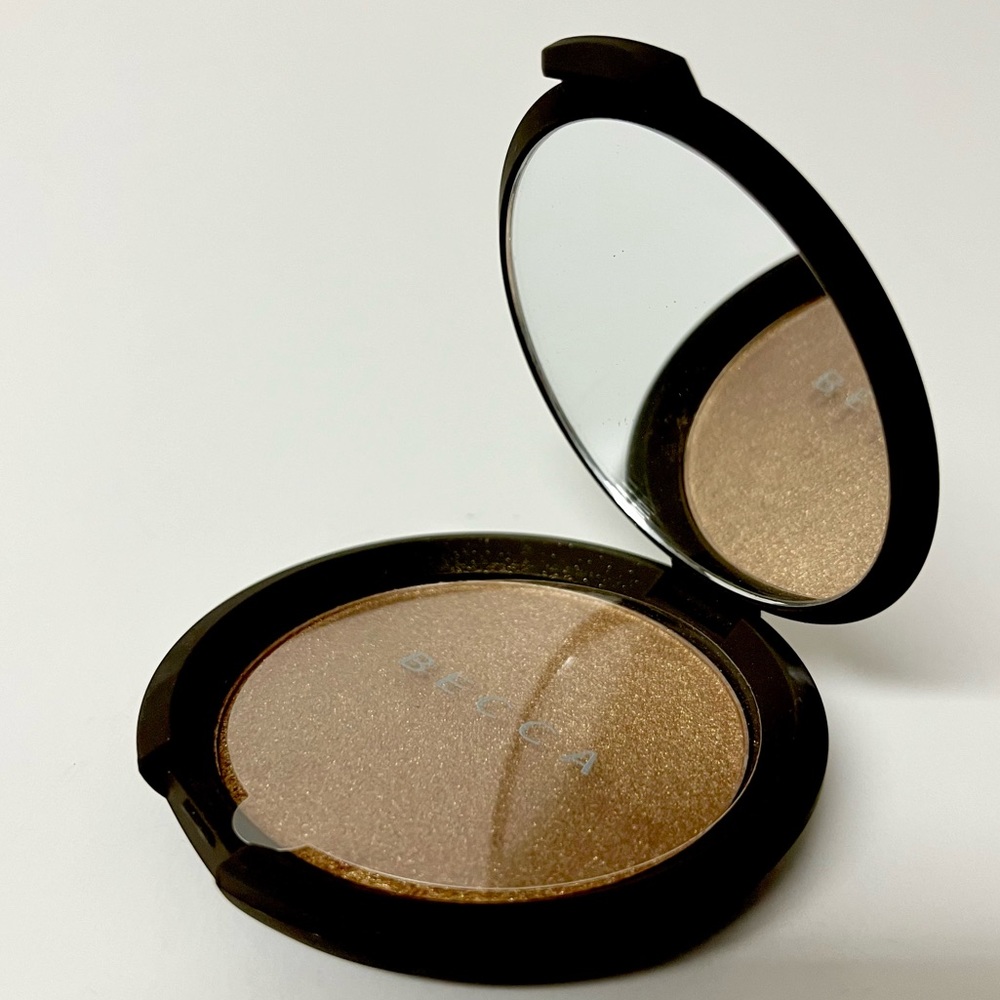BECCA Shimmering Skin Perfector™ Pressed Highlighter -CHOCOLATE GEODE